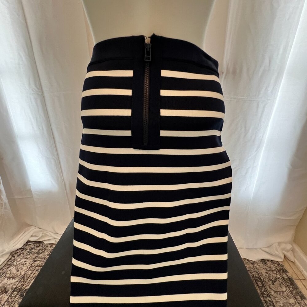 Pink Tartan Skirt Size M - Picture 4 of 7